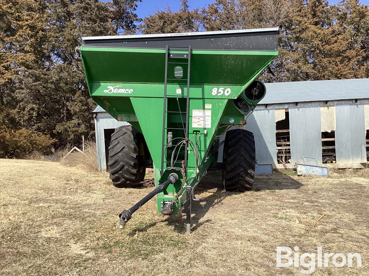 2011-demco-850-image-2