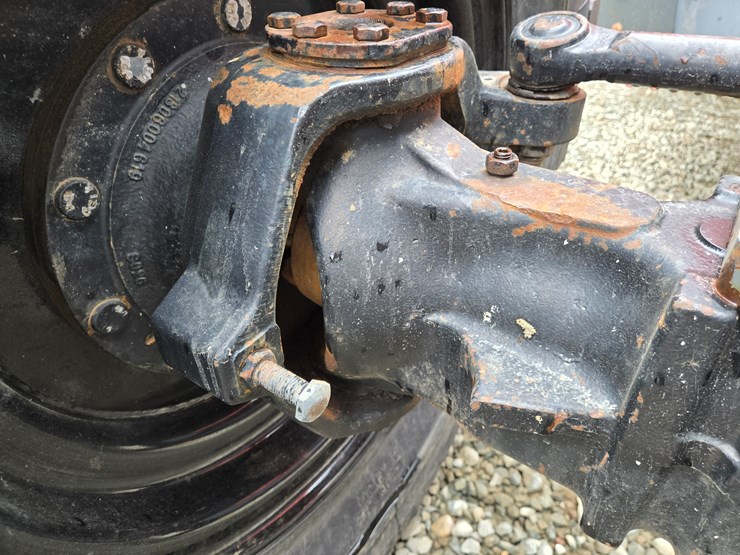 skyjack-sj1056ths-image-31