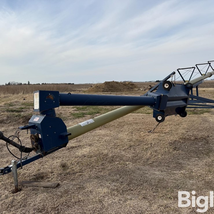 Harvest Inernational H1072 Auger