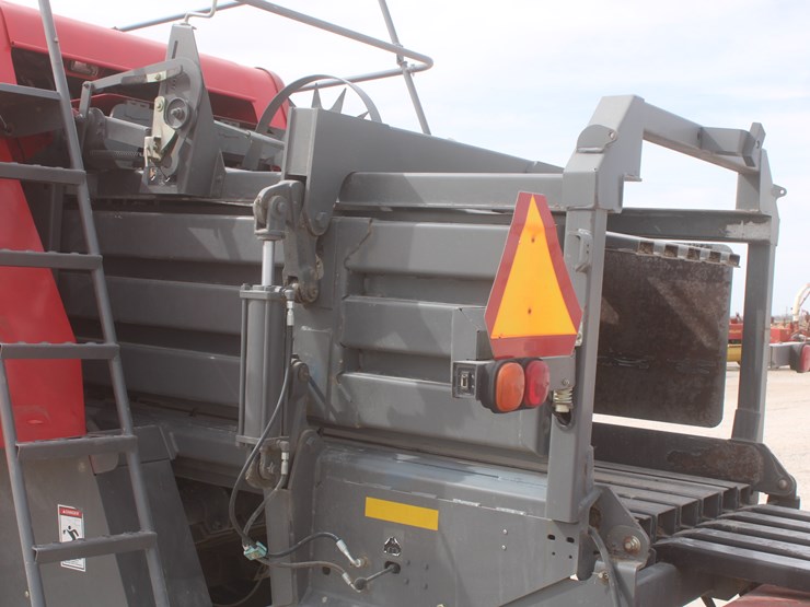 2010-agco-2170-image-44