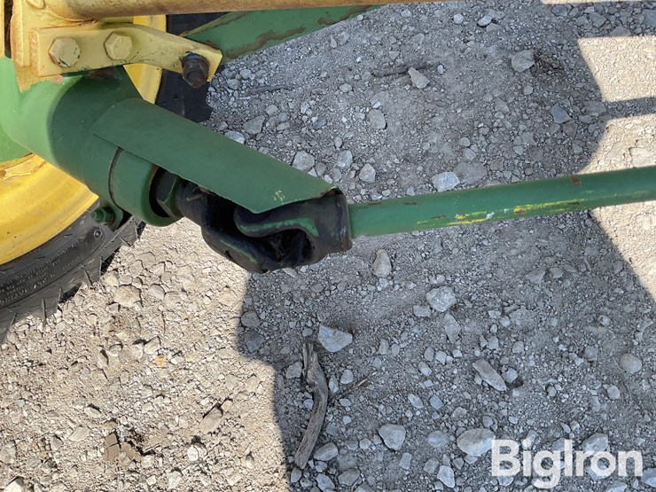 john-deere-640-image-12