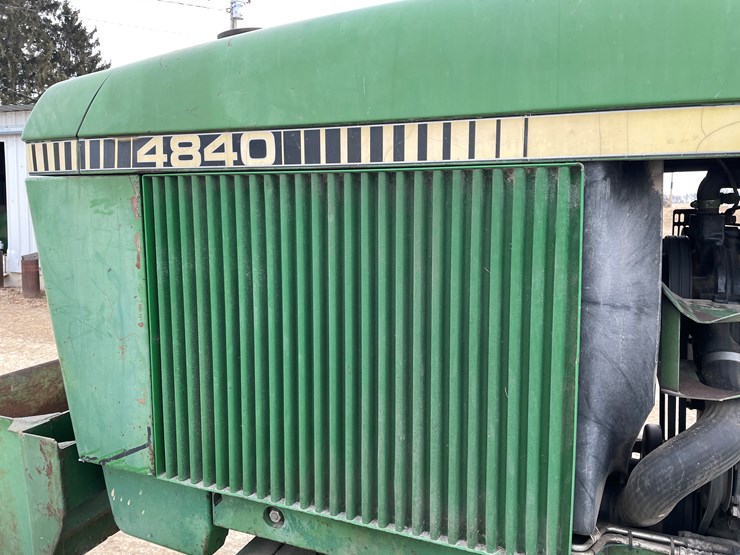 john-deere-4840-image-12