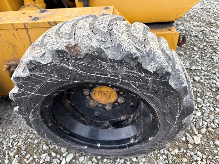 massey-ferguson-8-image-35