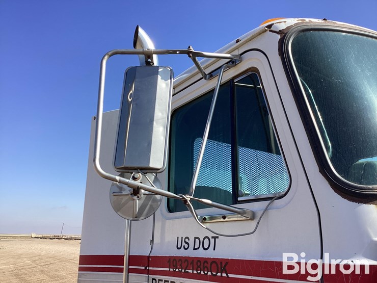 1990-mack-ch613-image-17