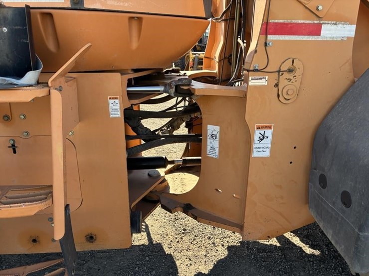 2005-case-721d-image-12