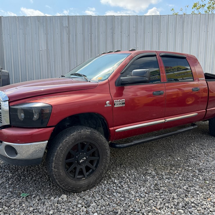 2008 DODGE 2500