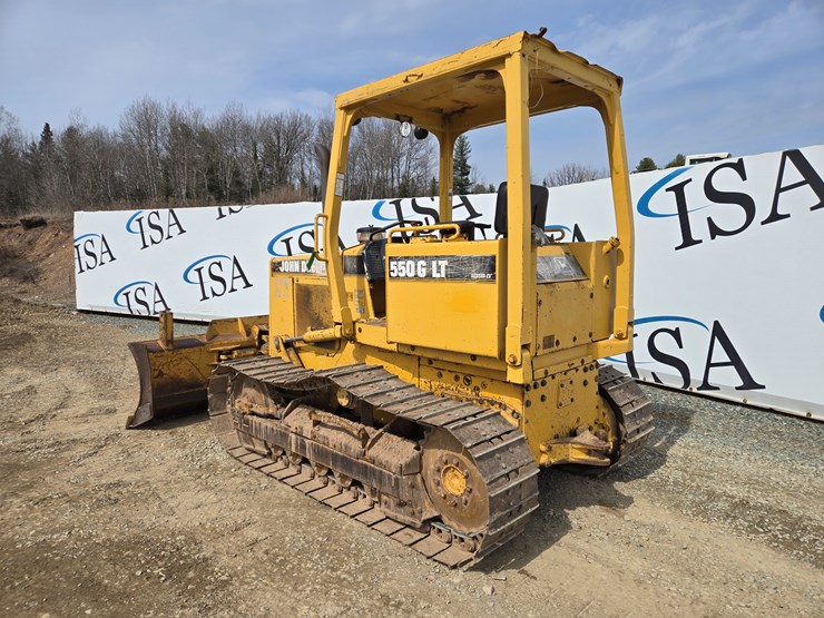 deere-550g-lt-image-3