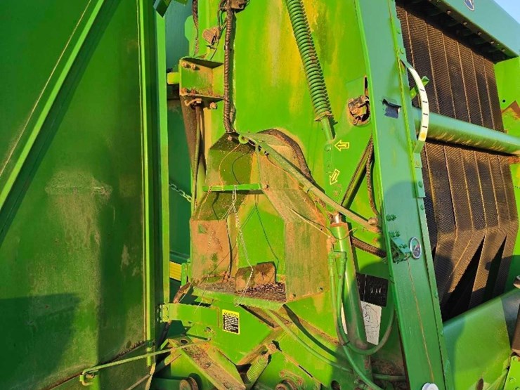 john-deere-567-image-6