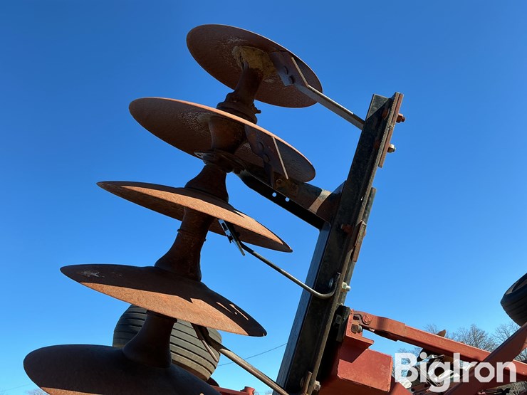 case-ih-596-image-19