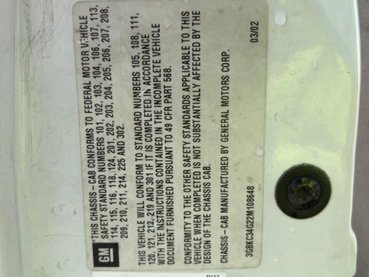 2002-chevrolet-3500hd-image-17