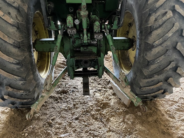 john-deere-4440-image-51