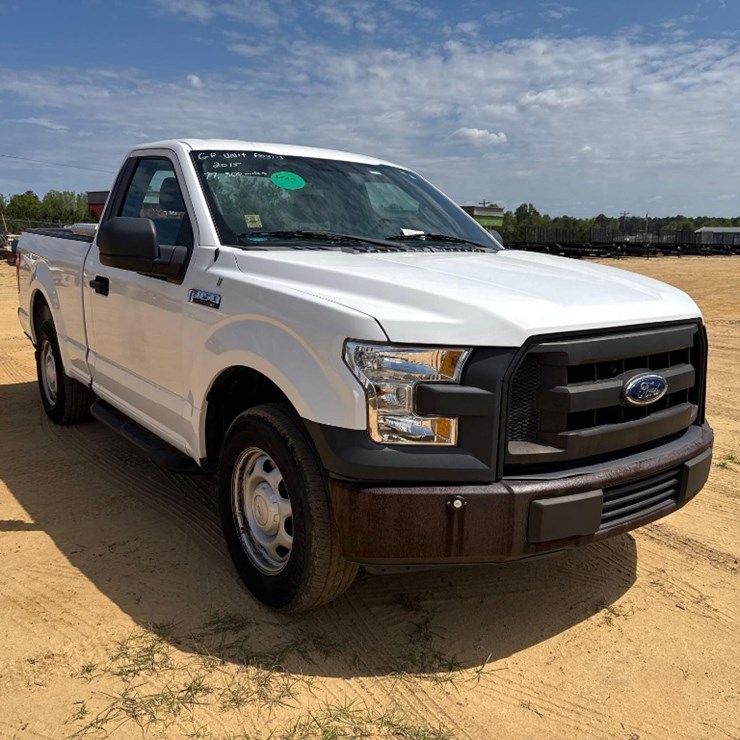2015 FORD F150 XL