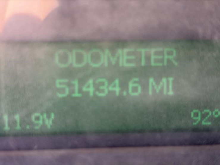 2018-freightliner-m2-106-image-14