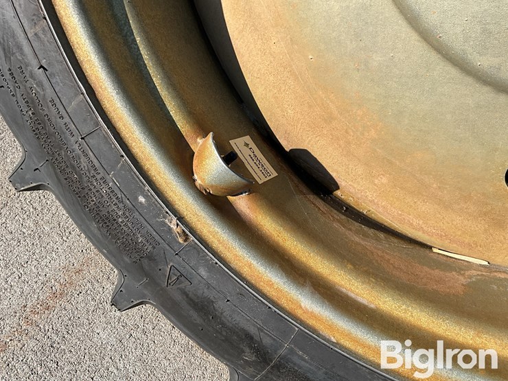 vortexx-11.2-38-pivot-tires-&-rims-image-11