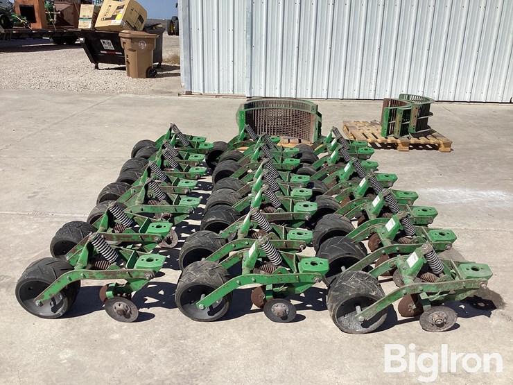 john-deere-db80-image-8