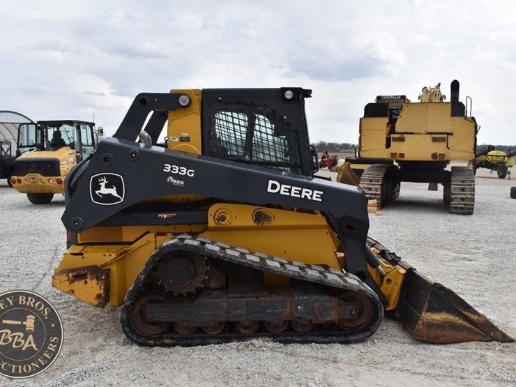 2023-deere-333g-image-9