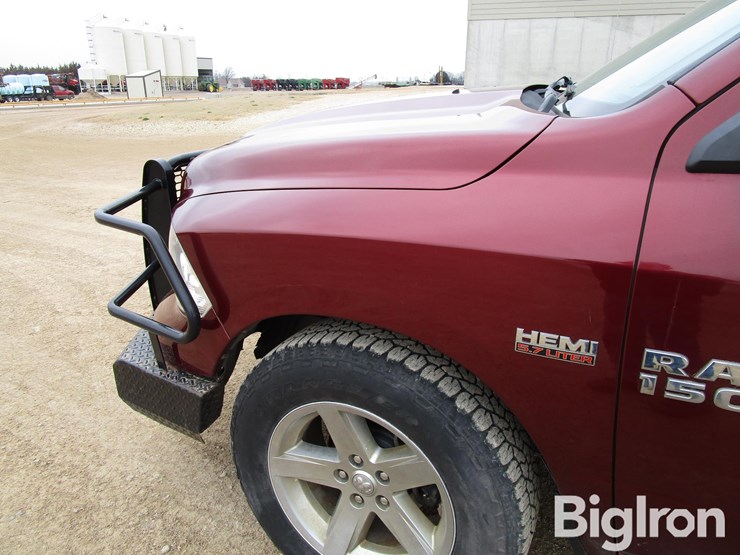 2017-dodge-1500-image-17