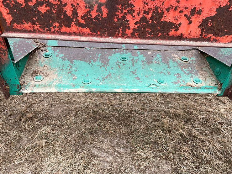 #2367-•-knowles-gravity-box-image-19