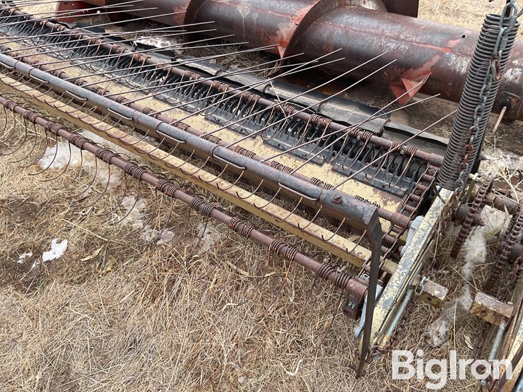 international-810-image-12