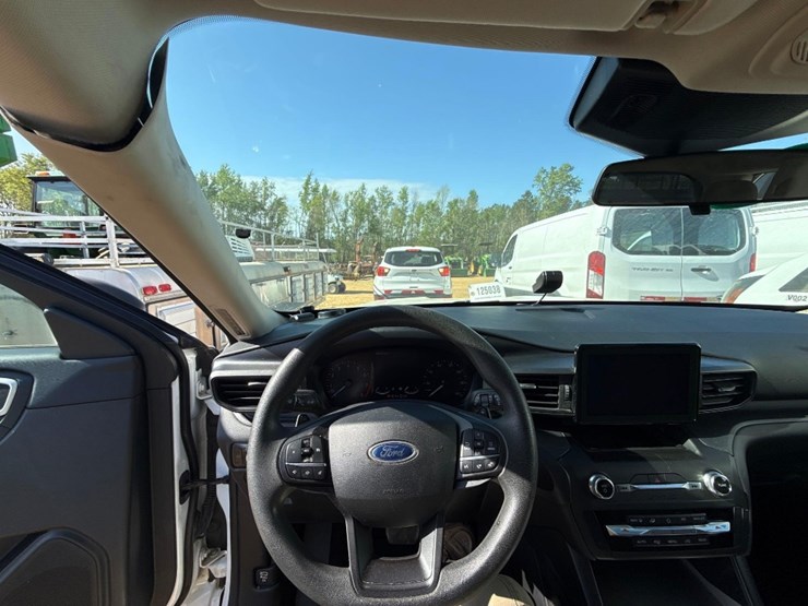 2020-ford-explorer-image-20