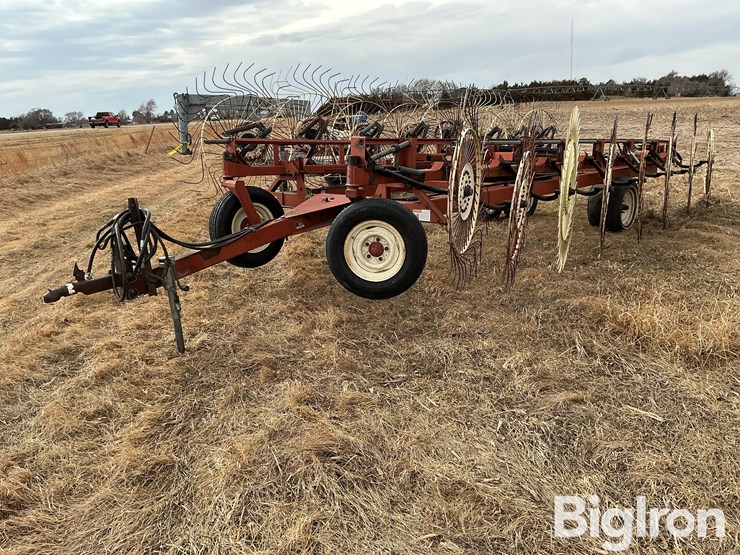 hesston-3991-image-1