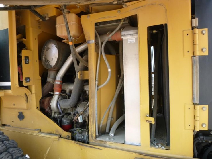 2004-caterpillar-924gz-image-30