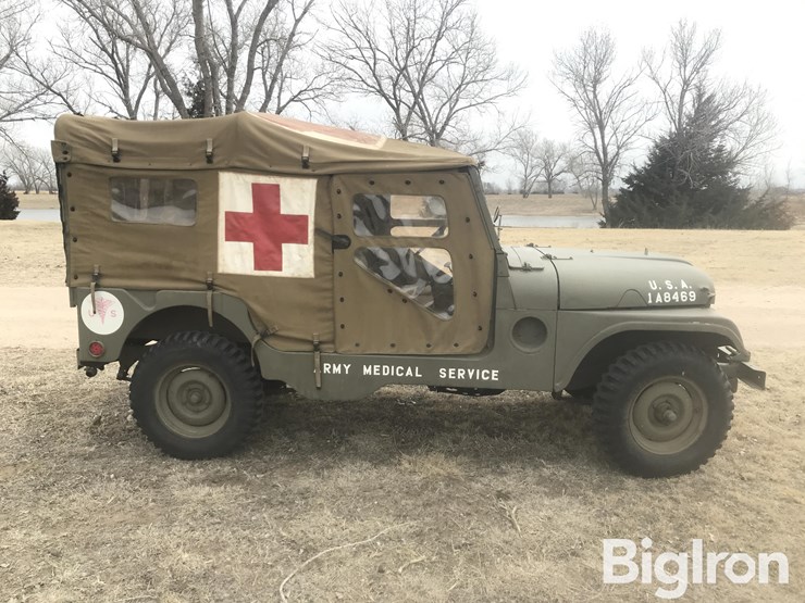 1955-willys-4x4-u.s-army-ambulance-image-4