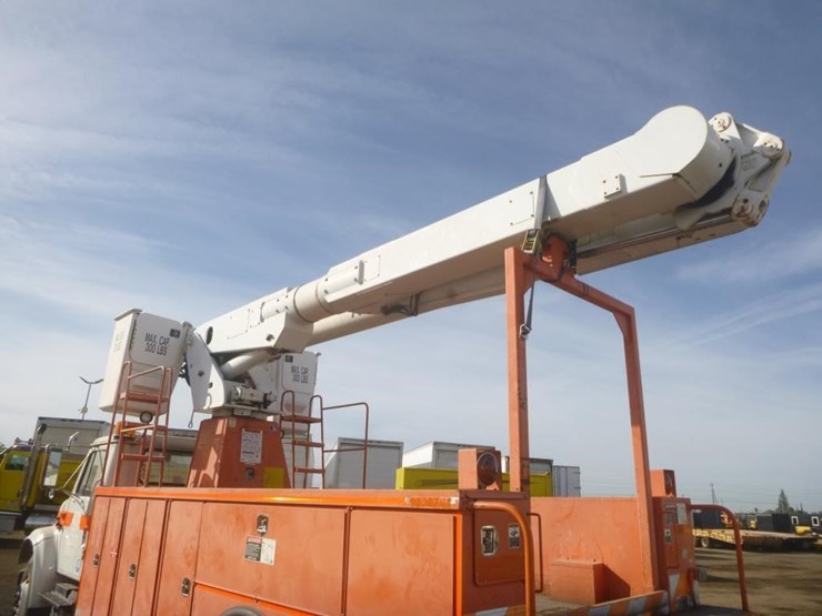 2002-international-4900-image-8