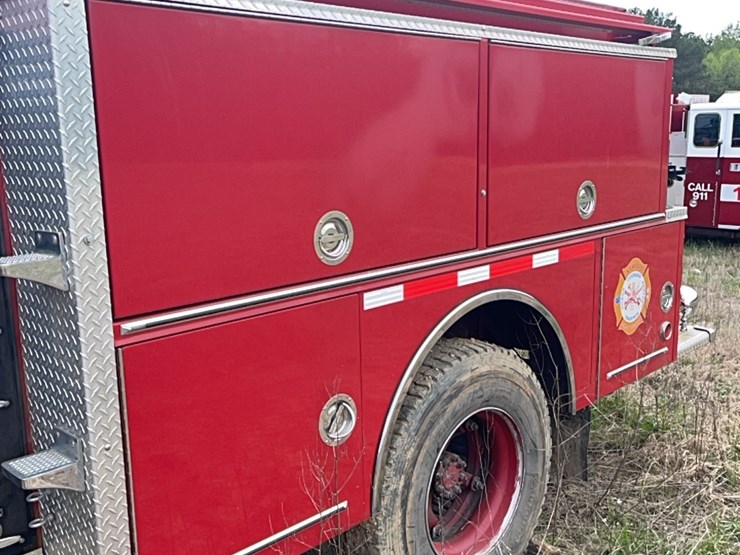 international-s1900-image-3