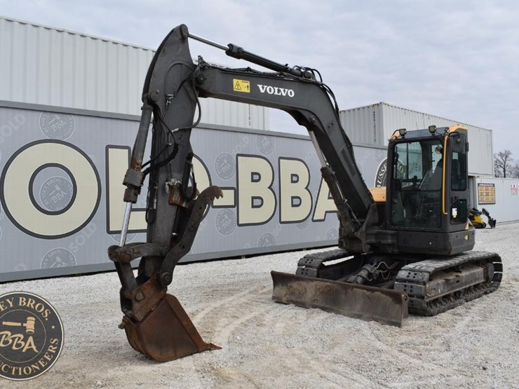 2019-volvo-ecr88d-image-1