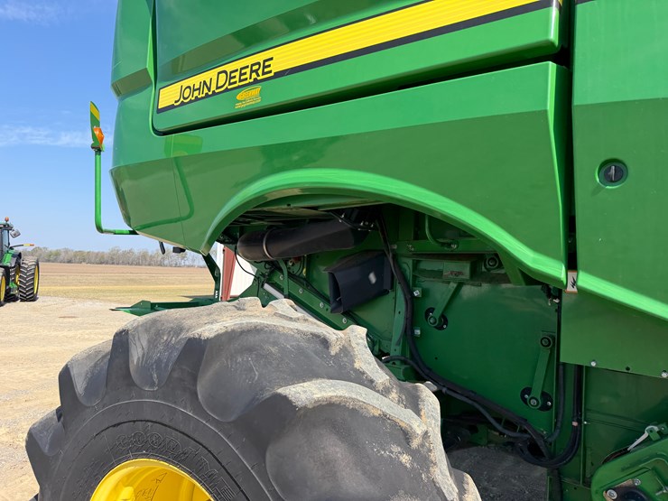 2014-john-deere-s670-image-50