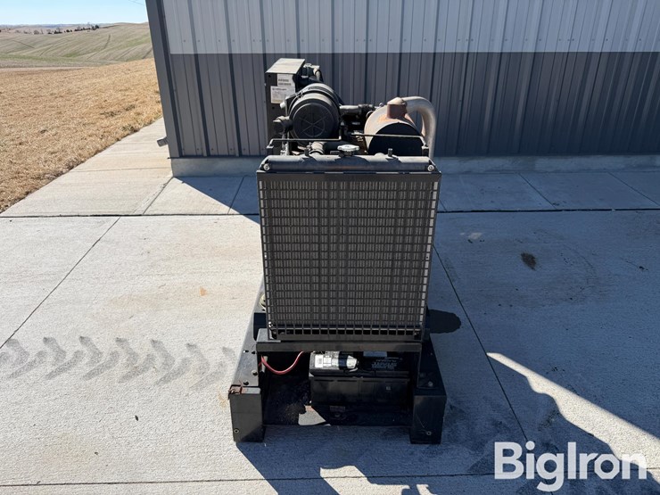 2012-highpower-systems-hyw-45-t6-os-40-kw-generator-system-image-6