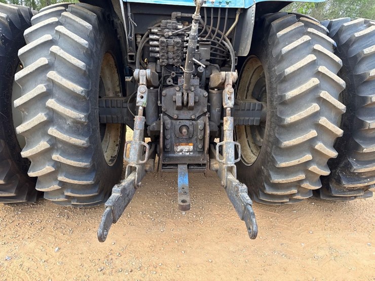 new-holland-8870-image-6