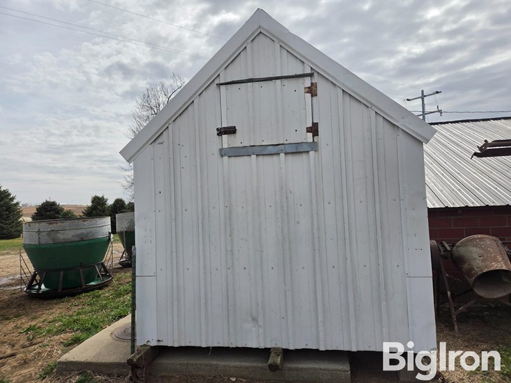 homemade-feed-shed-image-6