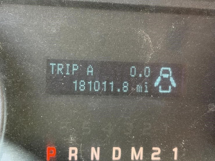 2012-ford-f150-xl-image-14