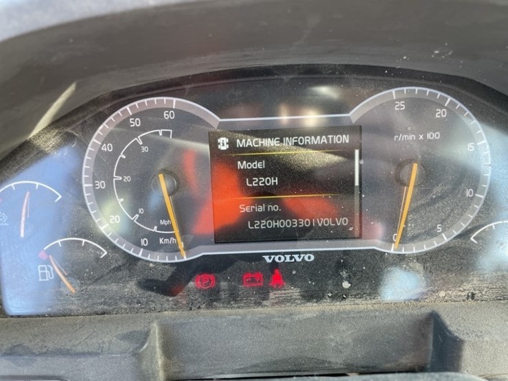 2021-volvo-l220h-image-42