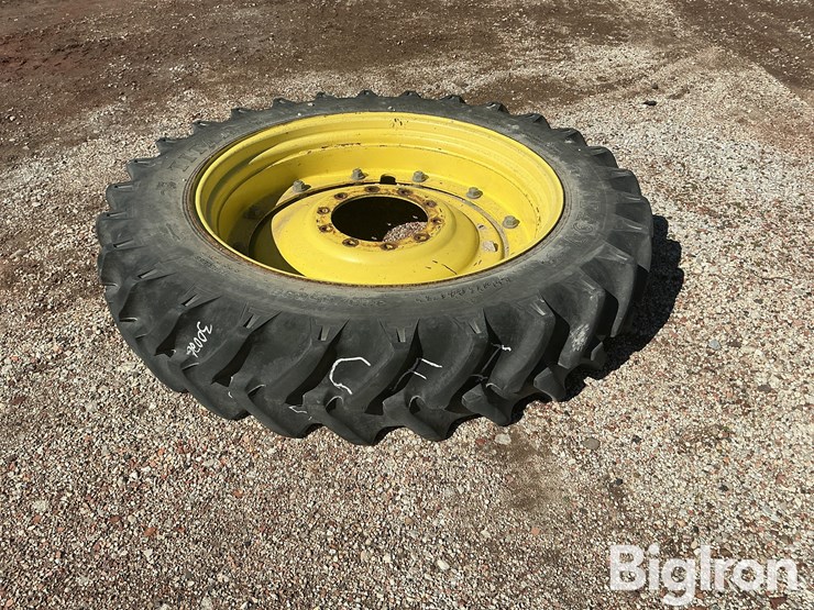 john-deere-8000-image-6