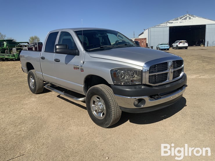 2008-dodge-2500-image-3