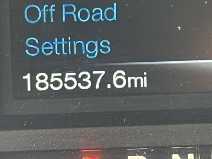 2016-ford-f150-image-13