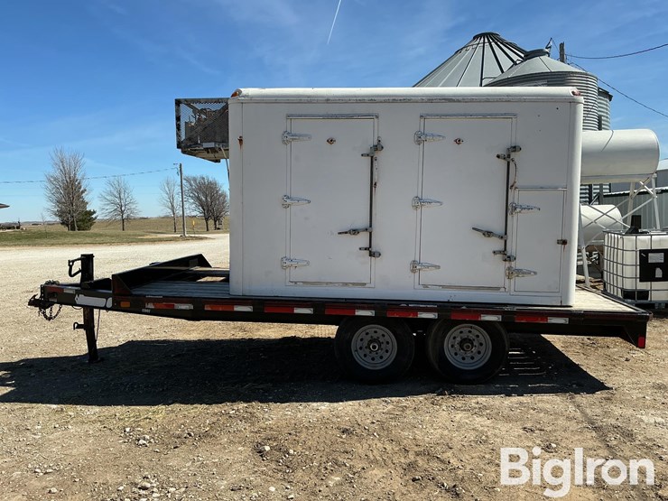 2013-rdcl-flatbed-t/a-trailer-w/cooler-image-8