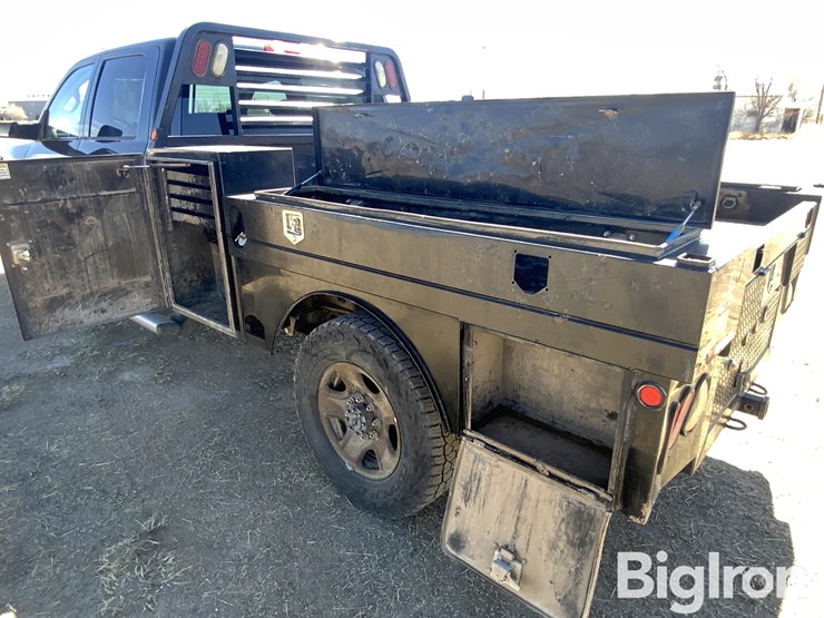 2019-dodge-3500-image-10