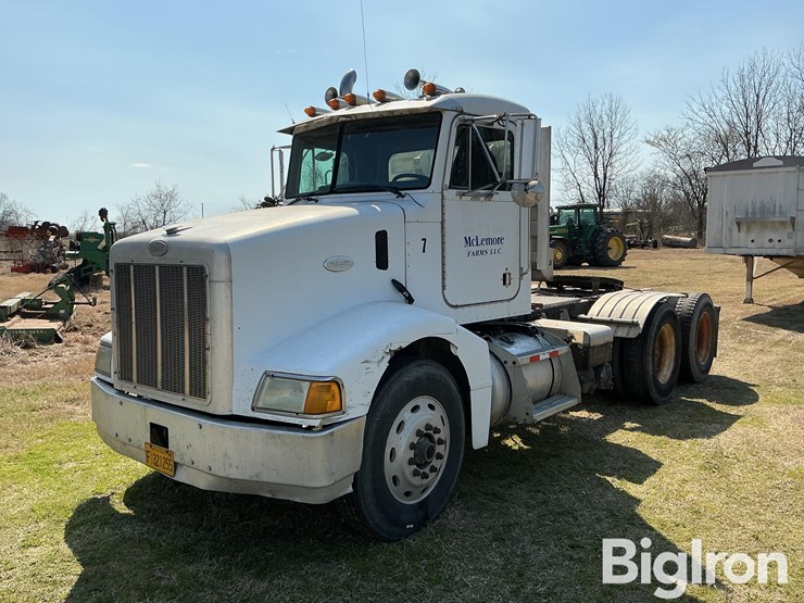 1997-peterbilt-385-image-1