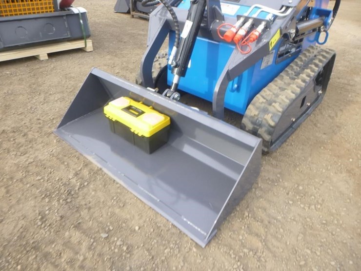 2026-zjg-zj-380-skid-steer-track-loader-image-7