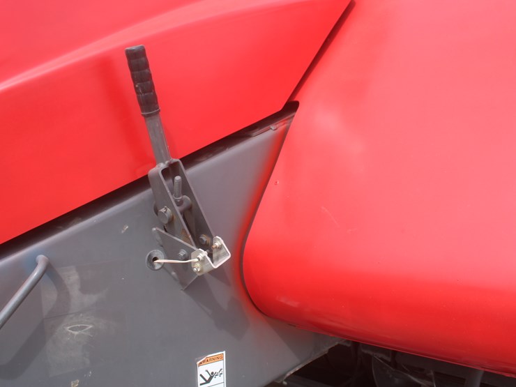 2010-agco-2170-image-21