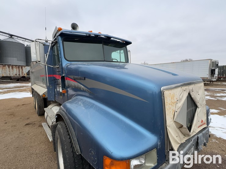 1992-international-9400-image-10