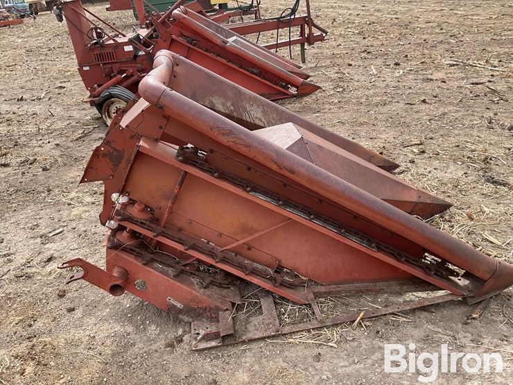 international-555-image-4