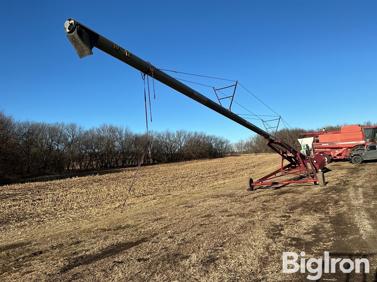hutchinson-/mayrath-10-82-swing-away-auger-image-5