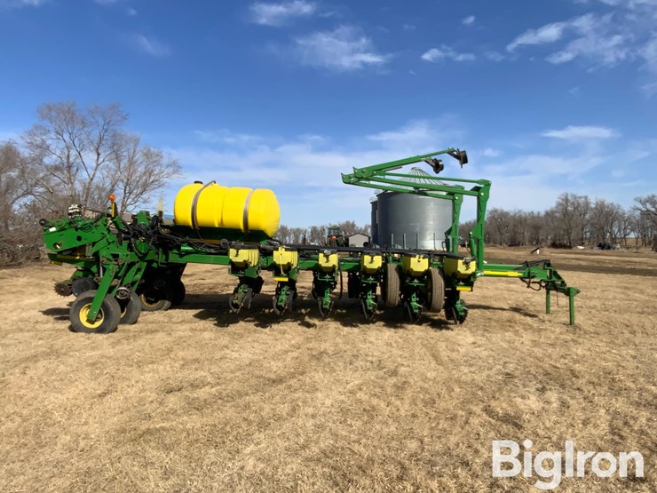 2003-john-deere-1770nt-image-4