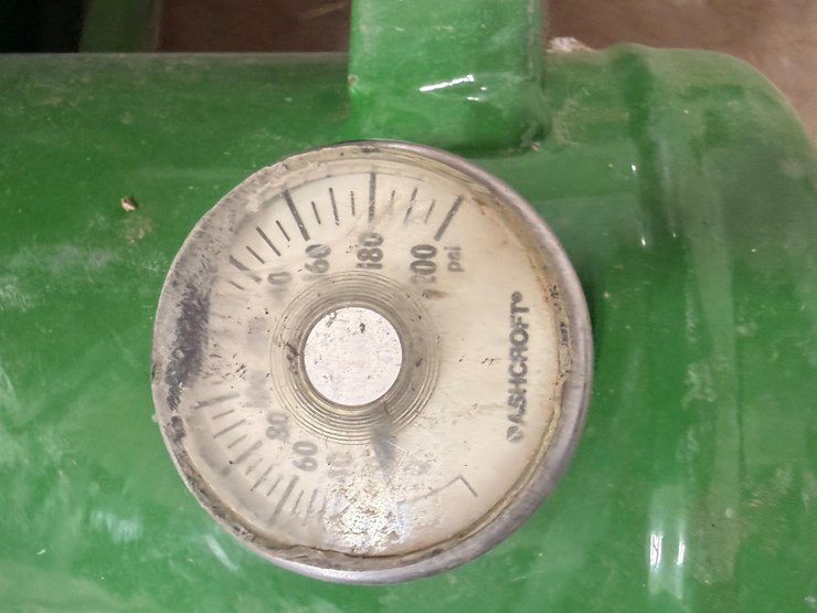 john-deere-ac1-8gh-air-compressor-image-12