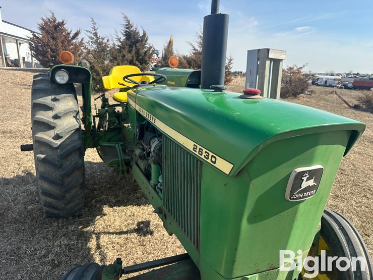 john-deere-2630-image-14